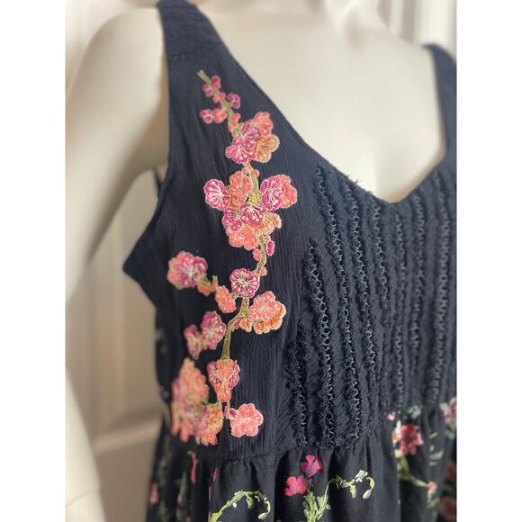 Anthropologie MIDI Dress Size Small Sleeveless Lola  Embroidered Floral Black - Picture 7 of 11